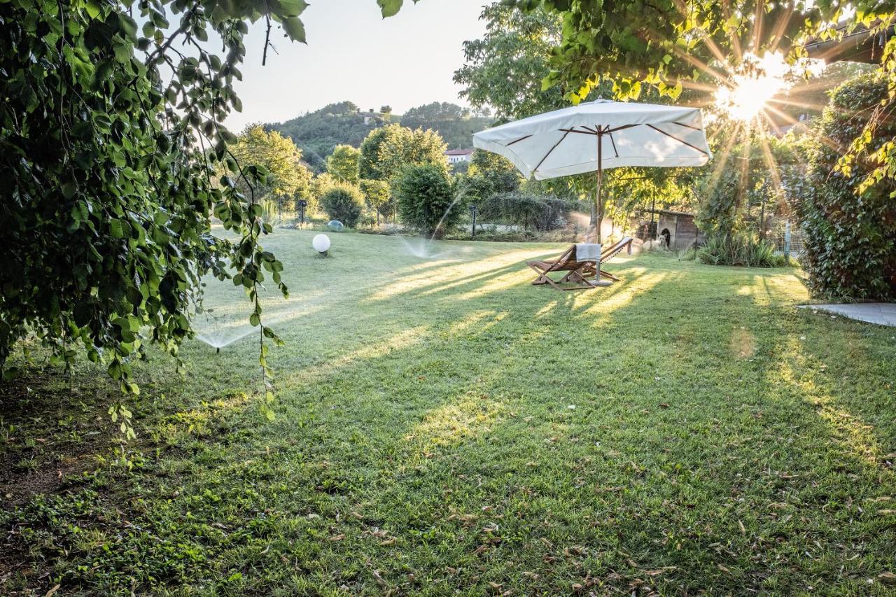 Villa Curte Nicia Nizza Monferrato Buitenkant foto