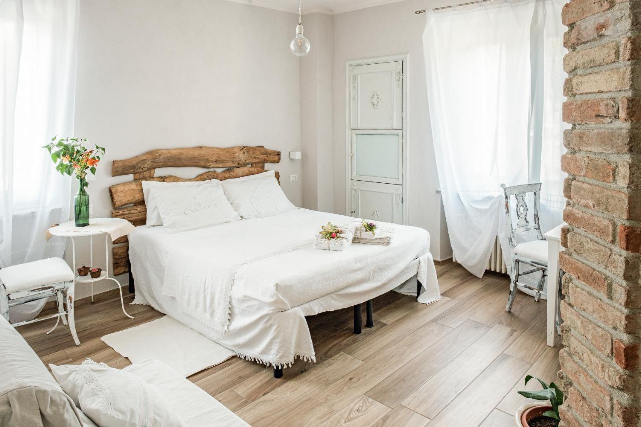 Villa Curte Nicia Nizza Monferrato Buitenkant foto